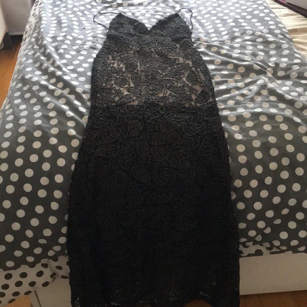 PROM DRESS - Picture 2 of 7